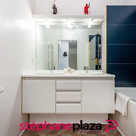 Plaza Star Wars Appartement Serris Exterior photo